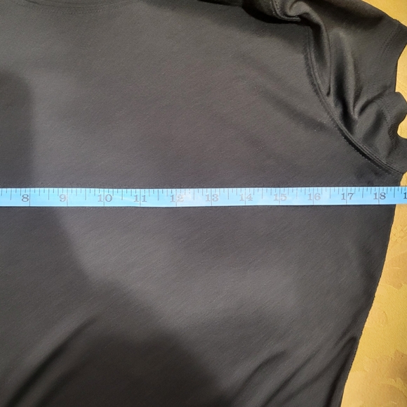 *5/$25 Sale* Danskin Now Black Workout T-Shirt - Picture 3 of 3